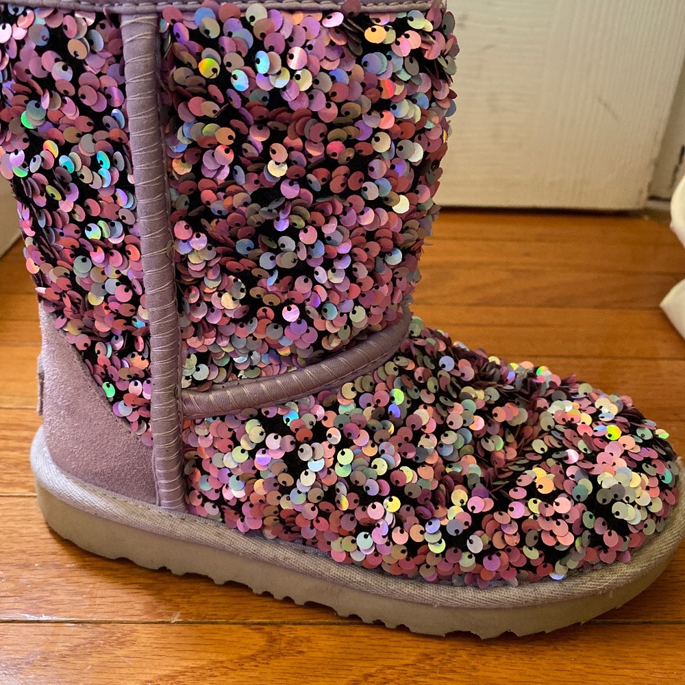 Little kids Uggs